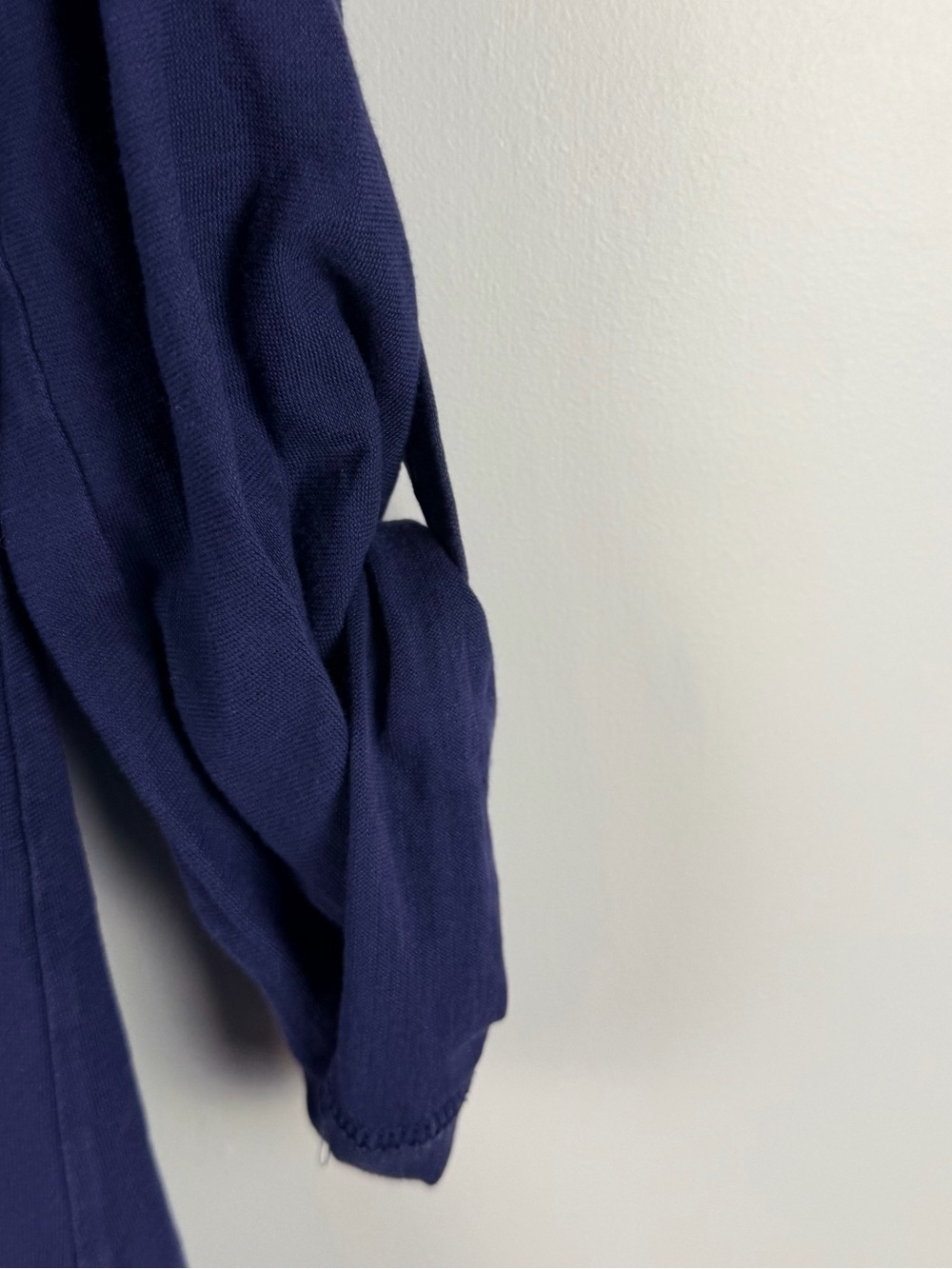 Lilly Pulitzer Braylen Long Sleeve Tunic Top in navy size medium - Picture 4 of 7